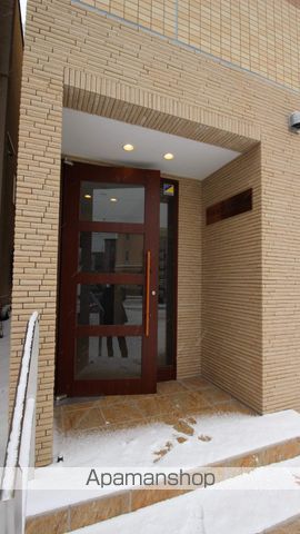 MAISON LETICIAの玄関写真