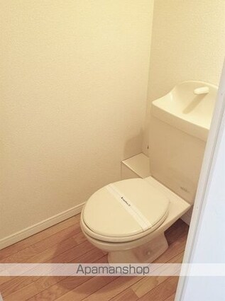 レオパレスラ・ポール[1K/21.06m2]のトイレ