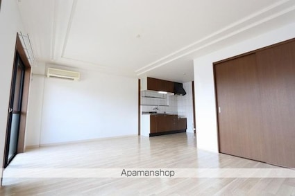 ステイブル円座　[2LDK/57.85m2]のリビング・居間