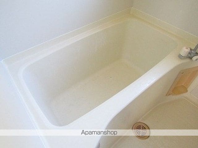 小林市 1階建 築30年の内装写真