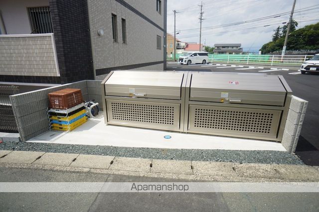 アヴニールの外観写真