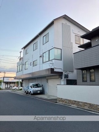 草津町３階（住居）[4K/85.91m2]の外観2