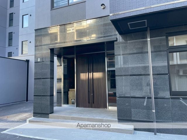 アルファグラン末広の玄関写真