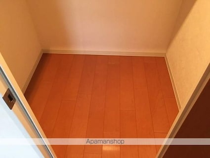 アルファステイツ福山駅前[2LDK/62.41m2]の収納