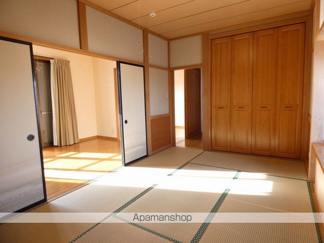 藤枝市 2階建 築29年の内装写真