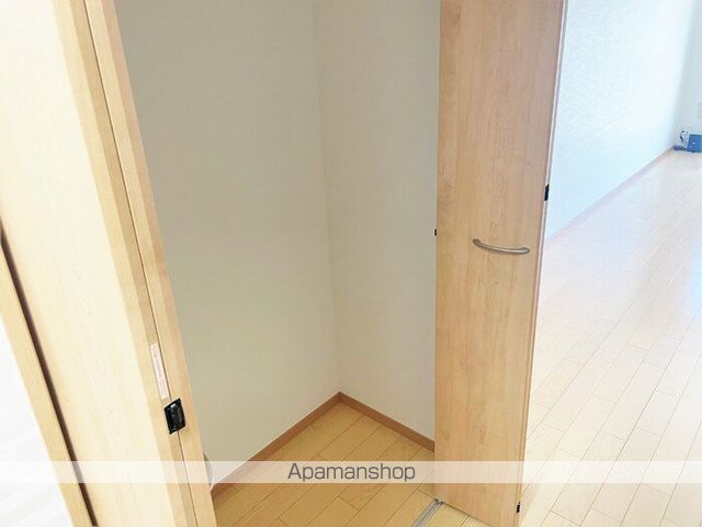 コンフォート緑井の内装写真