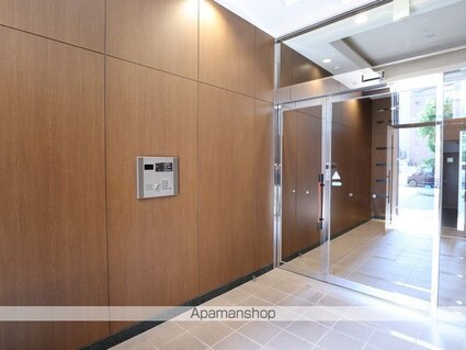 愛知県名古屋市中区上前津２丁目[1K/24.56m2]のエントランス3