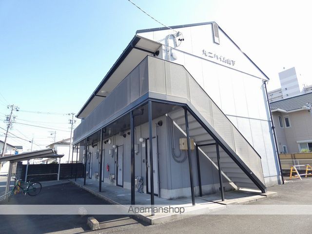 丸二ハイム山下の外観写真
