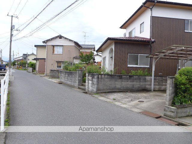 ファミールの周辺写真