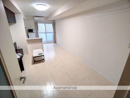 レオネクストリヴェール　ＳＲＫ[1R/27.8m2]のリビング・居間1