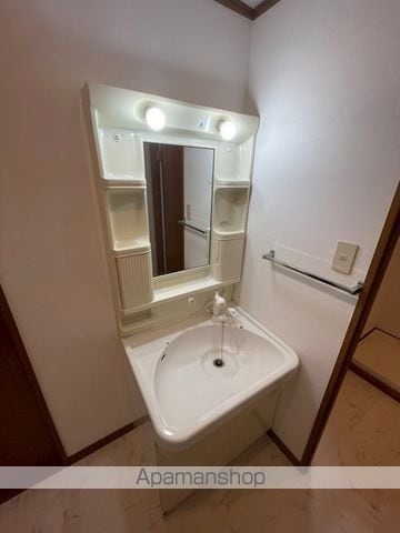プチメゾン石坪町の内装写真