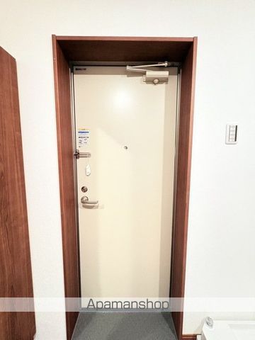 PUERTA東門前の内装写真