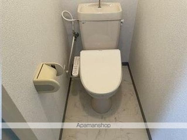 クリスタルハイツの内装写真