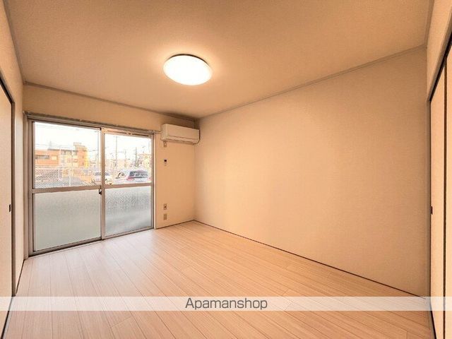 プレジール花尻 A棟の内装写真