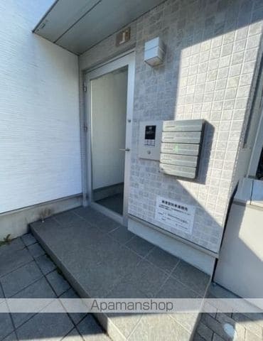 ST.グランディールの玄関写真