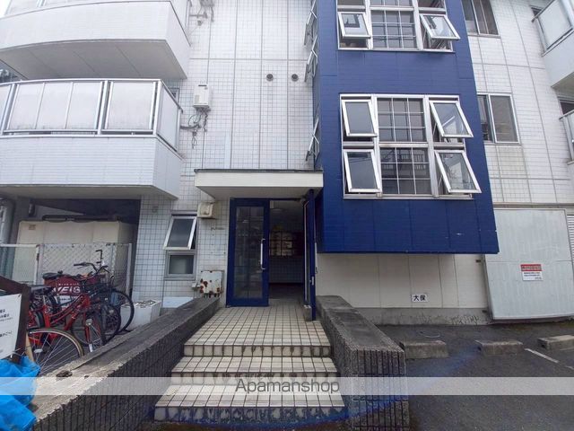 シティハイム上村の玄関写真