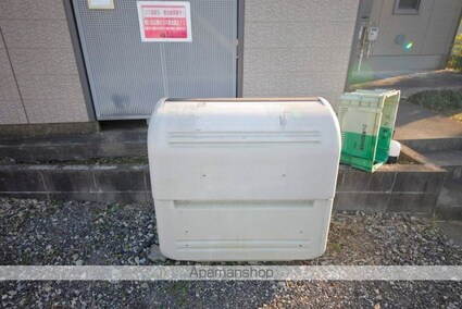 東京都日野市程久保１丁目[2DK/44m2]の共用部1