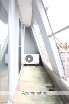 ダイヤコート新浜Ⅱ[2K/33.08m2]のバルコニー