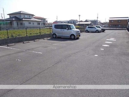 レオパレスハーモニー[1K/21.81m2]の駐車場3