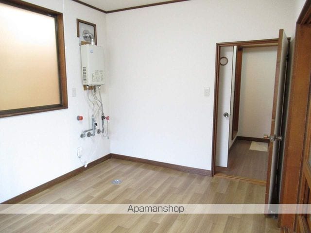 ハイツ石川NO.1の内装写真