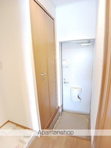 イート ハーブIIの内装写真