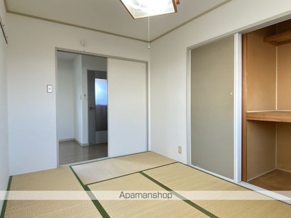 アーバンハウスＡ[2K/32.5m2]の内装1