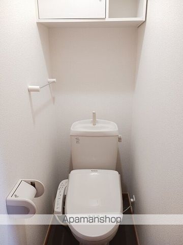エレガンテ クローネ Bの内装写真
