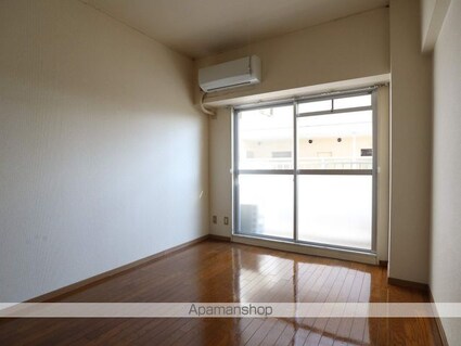 サンライズＦ＆Ｍ[1K/22.8m2]のリビング・居間