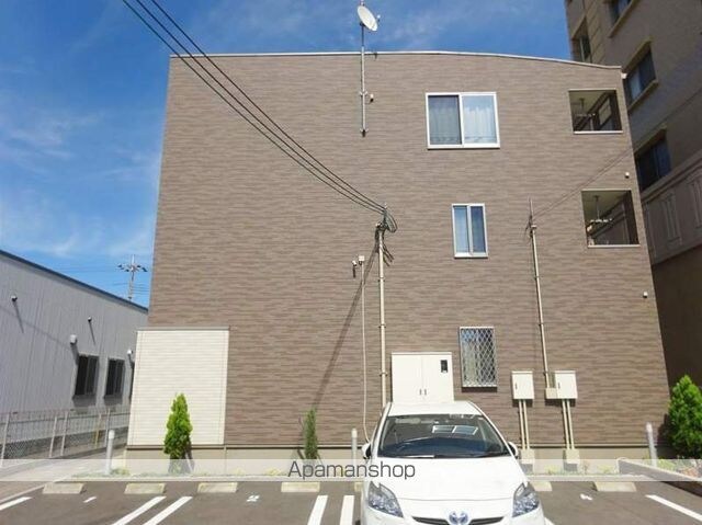 コンフォルトくろだ[1LDK/52.99m2]の外観2