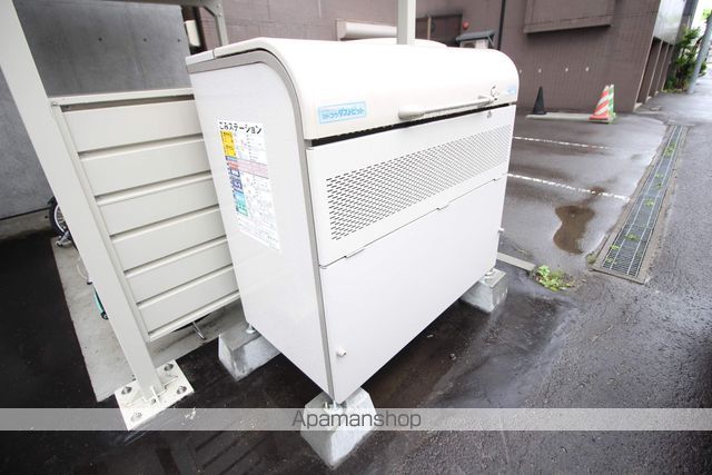 J・RASSURERのその他写真