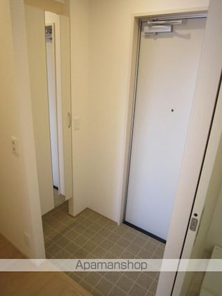 メゾンＮ＆Ｎ[2LDK/55.45m2]の玄関