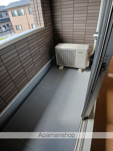 アザレアの内装写真