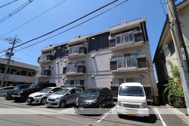 サンライフ下伊福の外観写真