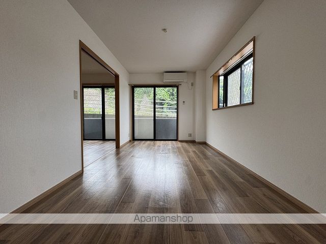 グリーンパークの内装写真