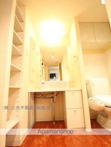 カマール6ー6の内装写真