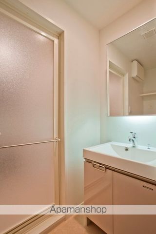 エンクレスト博多REYの内装写真