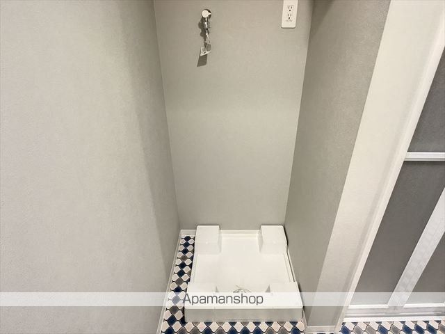 CRESCI LA ZONAの内装写真