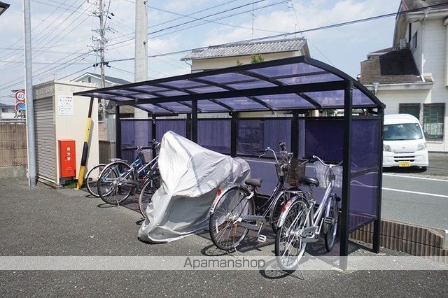 Grandirの外観写真