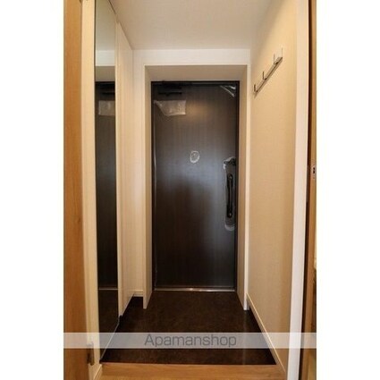 ミレドゥーエ中野[1K/26.74m2]の玄関