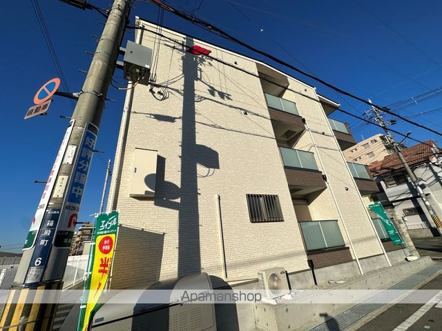 ユリシズの外観写真