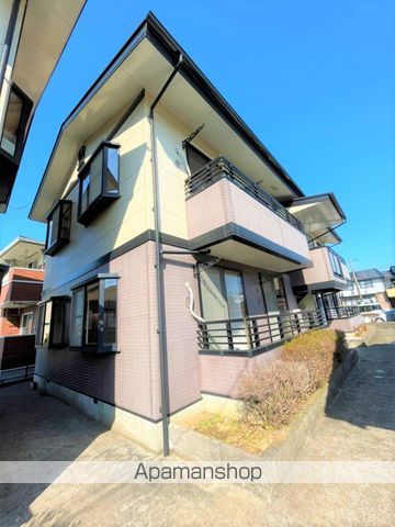 ドミール本郷 B棟の外観写真