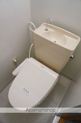 アラモードIIの内装写真