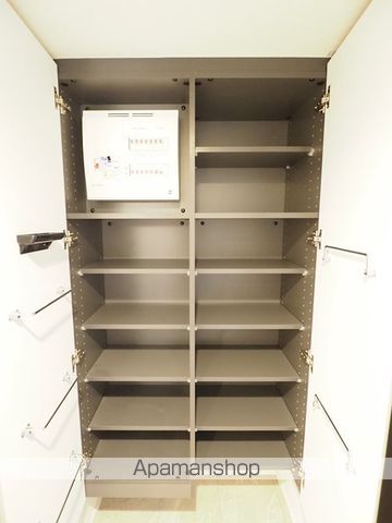 クロスレジデンス日本橋本町の内装写真