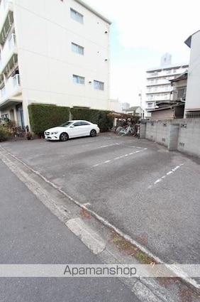 サニーハイツ松島[1DK/28m2]の駐車場