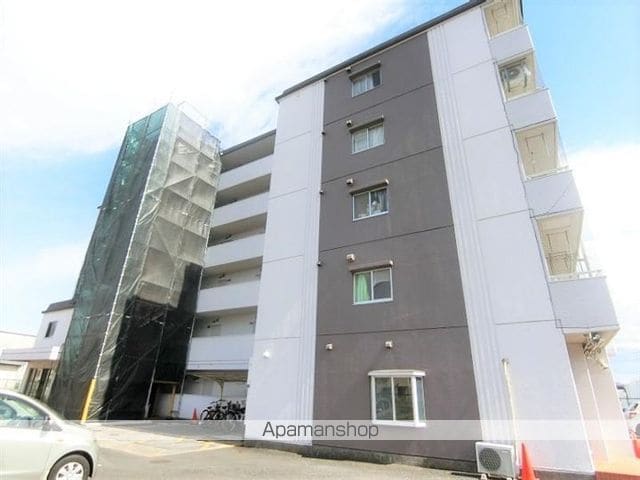 ホワイトハイツ鹿島台の外観写真
