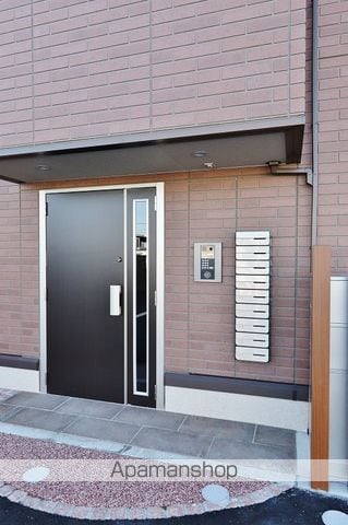 サンセール問屋町の玄関写真