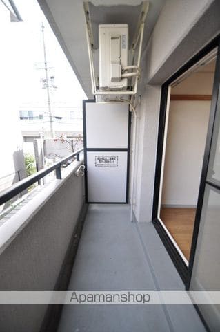 RAVIRの内装写真