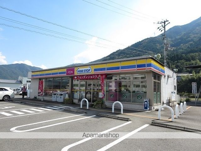 イリーデの周辺写真