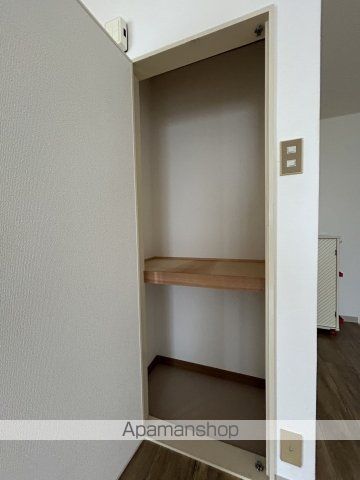 アルソーレサガタ[1R/28.5m2]の収納