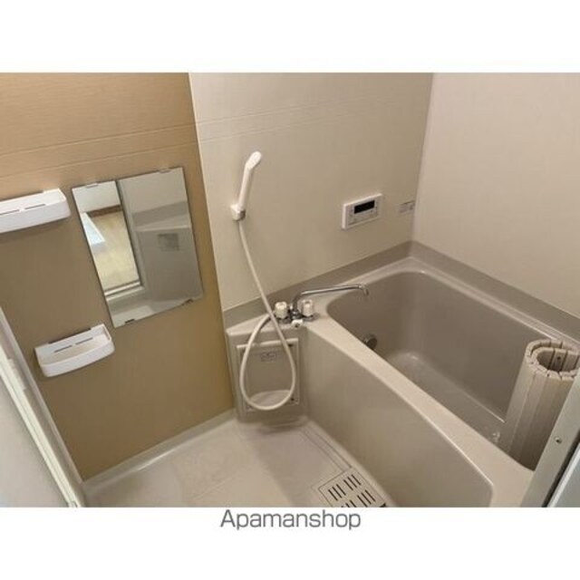 Ｌｕａｎａ白板[1K/34.21m2]のバス
